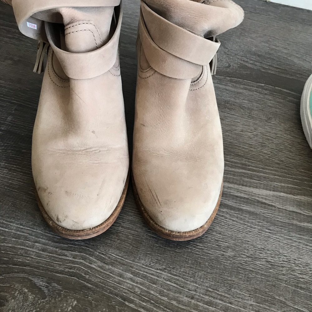 Ugg ankle booties